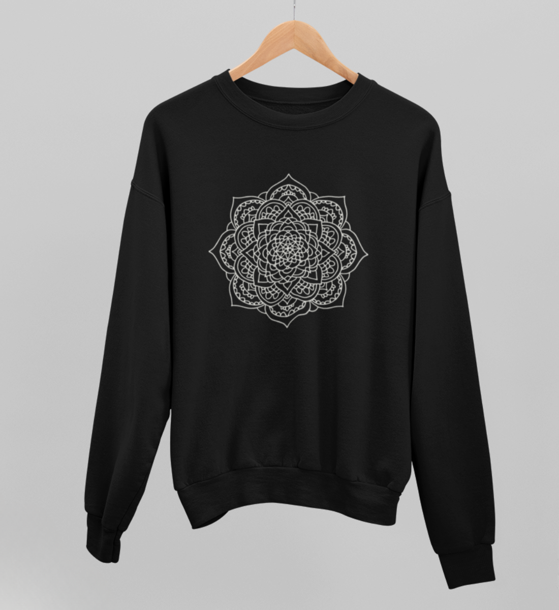 mandala l yoga pullover schwarz l pullover aus bio-baumwolle l schöne yoga kleidung l nachhaltig und fair l yoga mode online shoppen